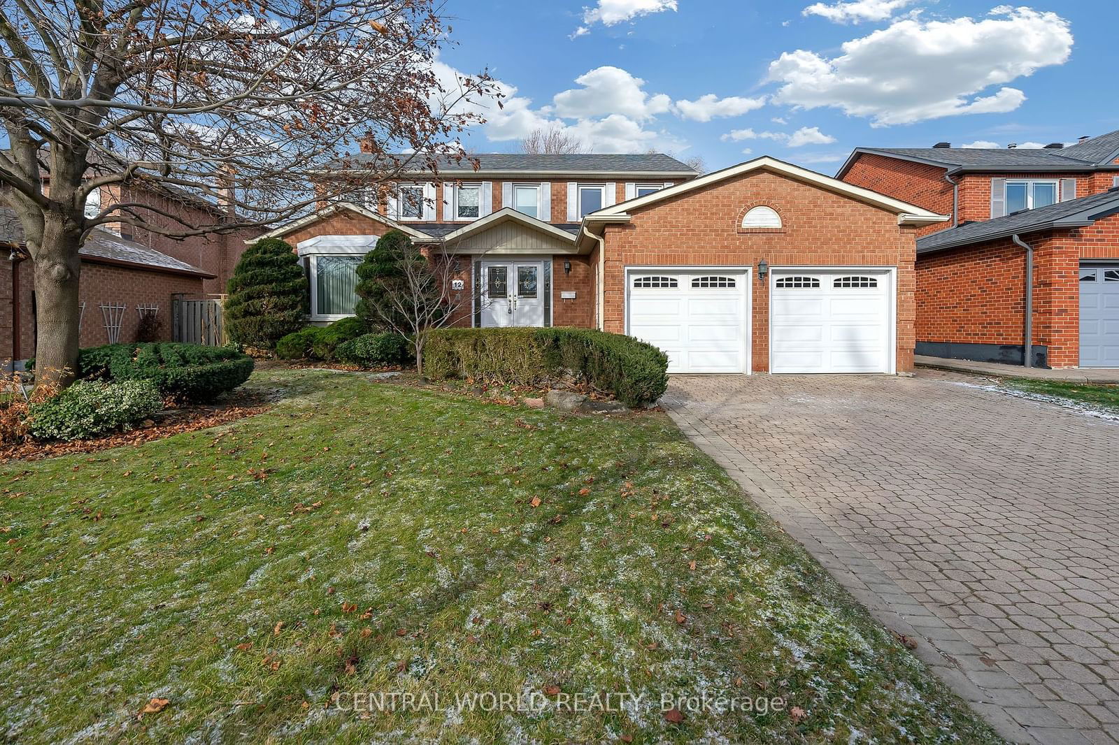 Detached House for sale at 12 Lindhurst Street, Brampton, Westgate, L6S 4C2 - MLS: W11918606