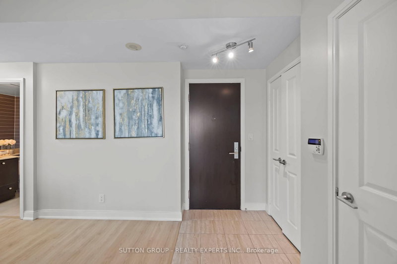Room1