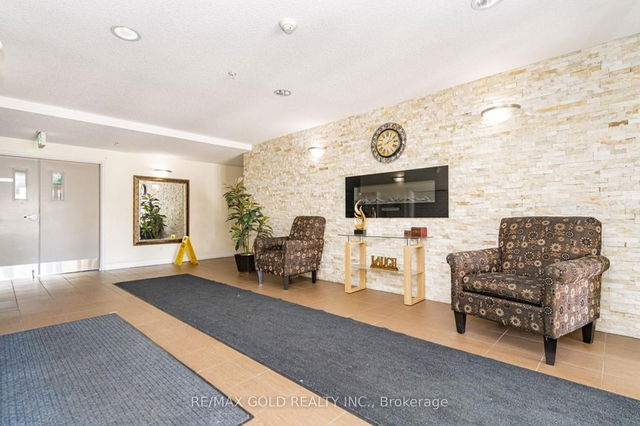 1414 - 8 Dayspring Circle
