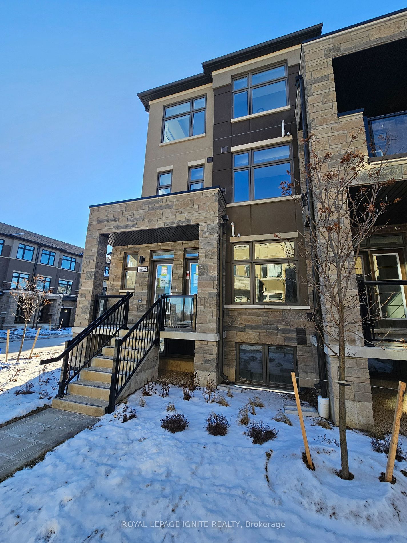 Townhouse for lease at 55-25 Fieldridge Crescent, Brampton, Sandringham-Wellington North, L6R 0C2 - MLS: W11918862