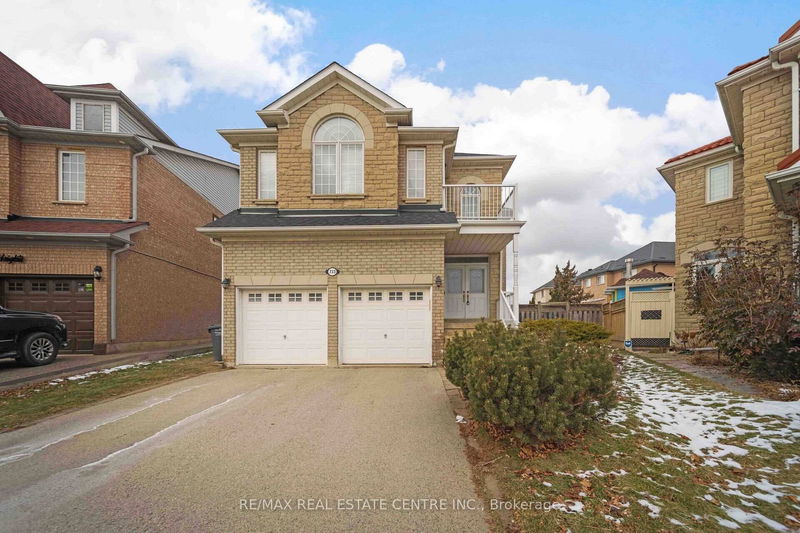 home for sale on 733 Macbeth Heights
