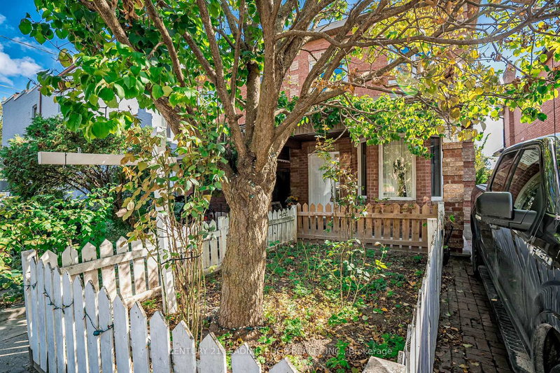 57 Shanly St, Toronto, M6H 1S4 | Image 3