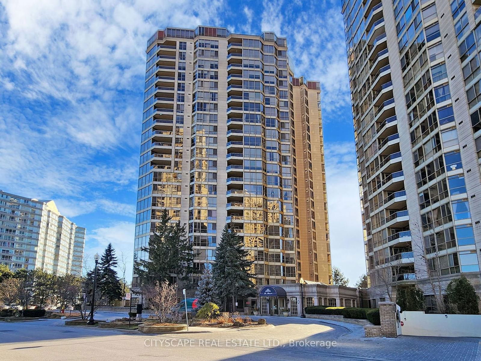 Condo for sale at 615-55 Kingsbridge Garden Circle, Mississauga, Hurontario, L5R 1Y1 - MLS: W11919020