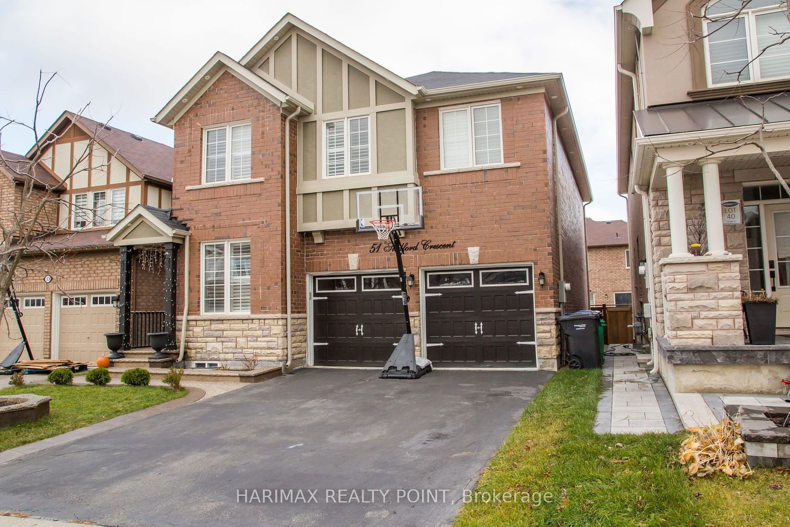 Detached House for sale at 51 Stedford Crescent, Brampton, Brampton North, L7A 4P5 - MLS: W11919095