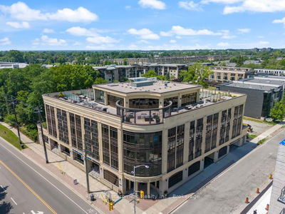 Unit 206 — 205 Lakeshore Rd, Oakville - CO Central