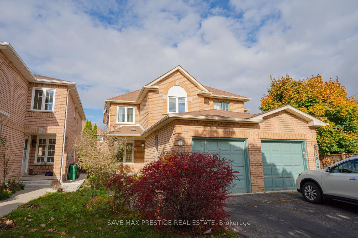 Semi-Detached House for sale at 3887 Rippleton Lane, Mississauga, Lisgar, L5N 6V7 - MLS: W11919352