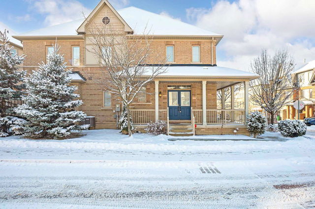 27 Cedar Lake Crescent