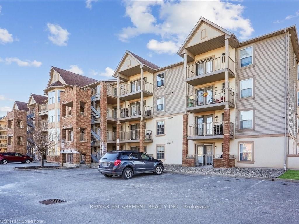 Condo for sale at 105-4025 Kilmer Drive, Burlington, Tansley, L7M 4M5 - MLS: W11919439