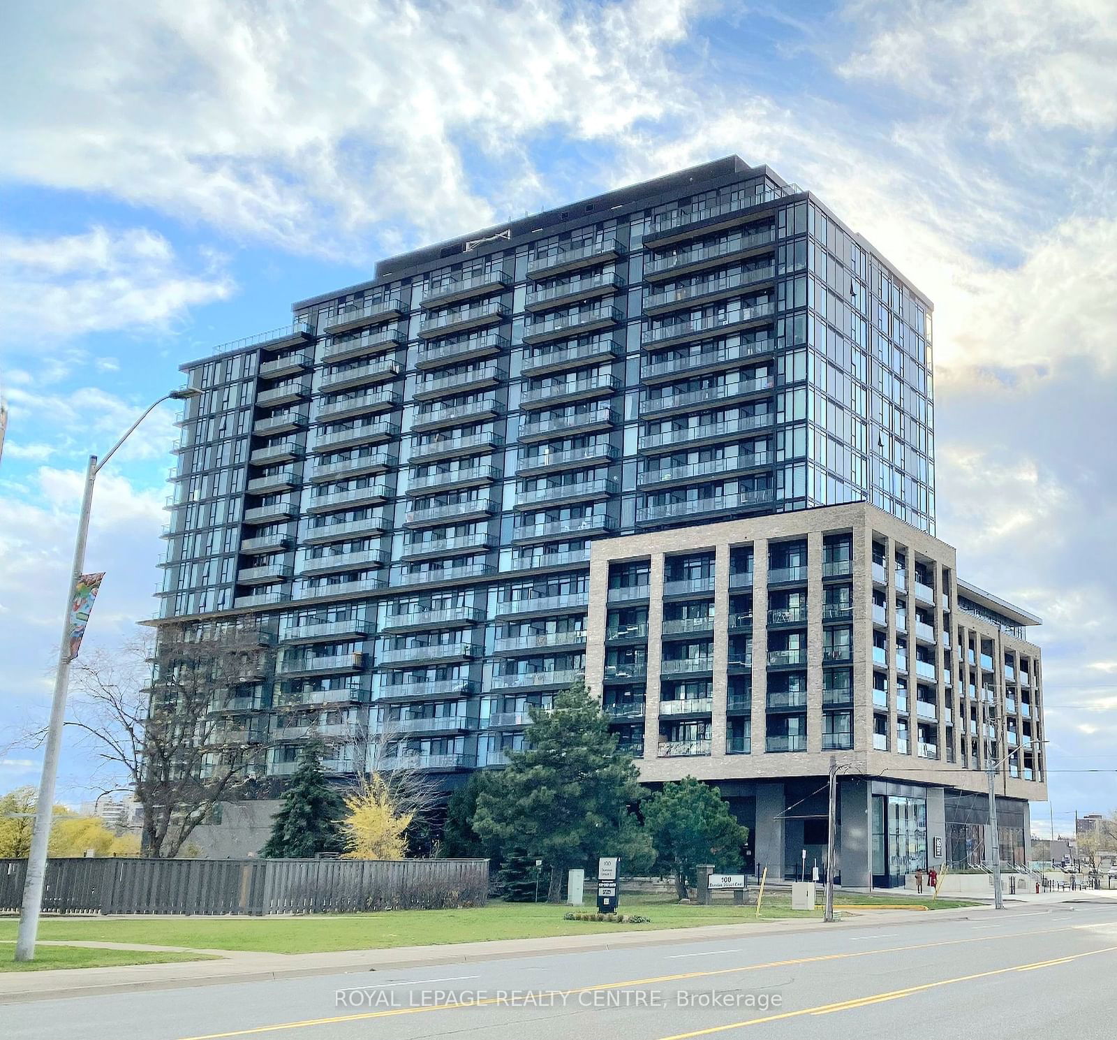 Condo for lease at 525-86 Dundas Street, Mississauga, Cooksville, L5A 0B1 - MLS: W11919447