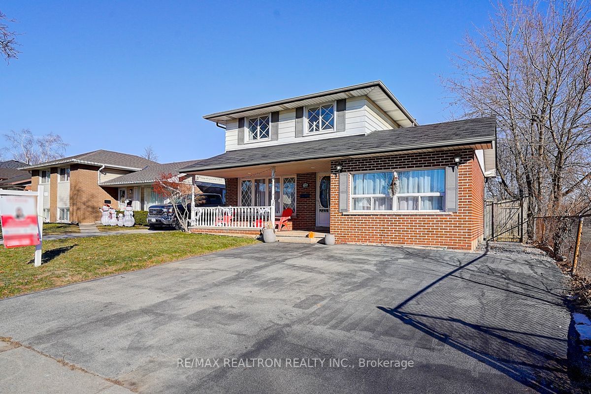 Detached House for sale at 1217 Tavistock Drive, Burlington, Mountainside, L7P 2N6 - MLS: W11919478