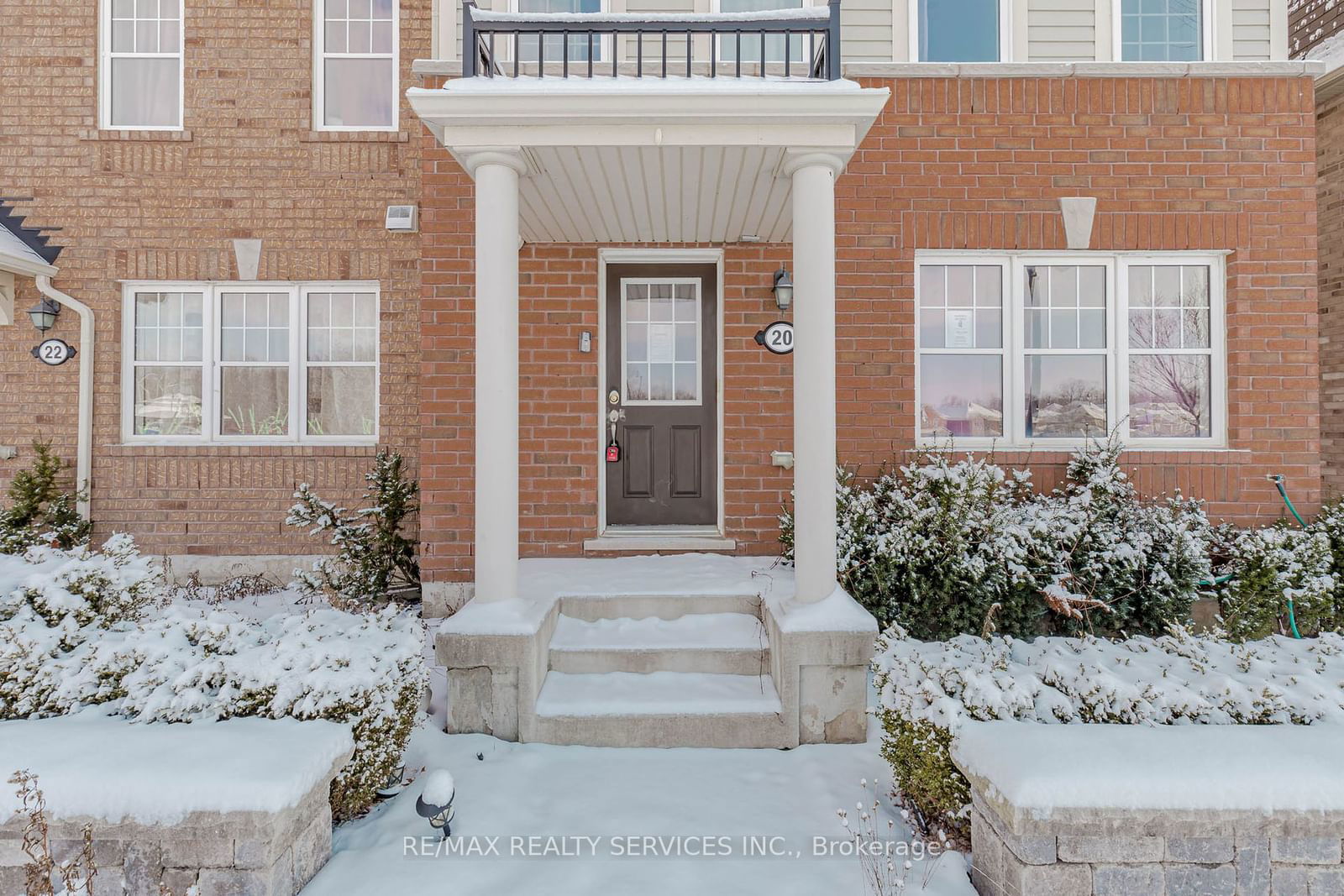 Townhouse for sale at 20 Henneberry Lane, Brampton, Northwest Brampton, L7A 0V8 - MLS: W11919480