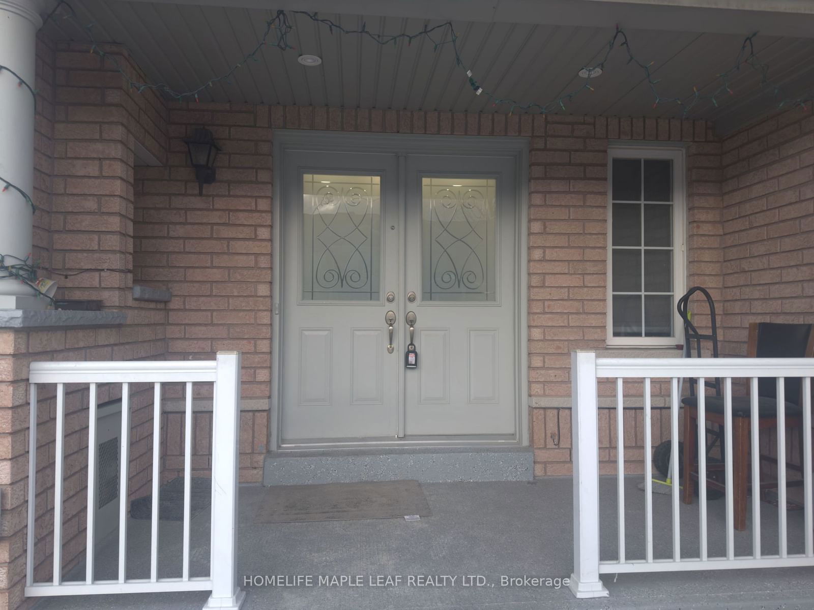 Townhouse for lease at 5 Soapstone Trail, Brampton, Sandringham-Wellington, L6R 0J2 - MLS: W11919509