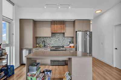 10 Lagerfeld Brampton,ON L7A 5L3 — Photo 15
