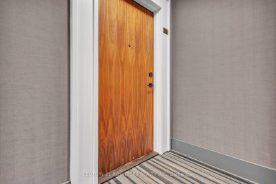 10 Lagerfeld Brampton,ON L7A 5L3 — Photo 8
