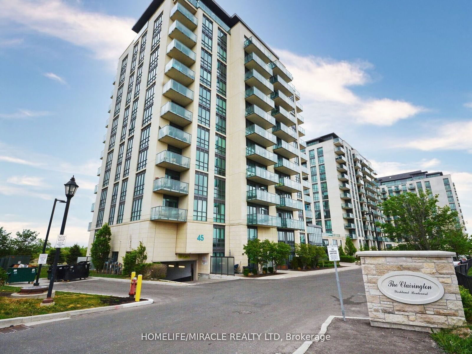 Building at 65 Yorkland Boulevard, Brampton, Goreway Drive Corridor