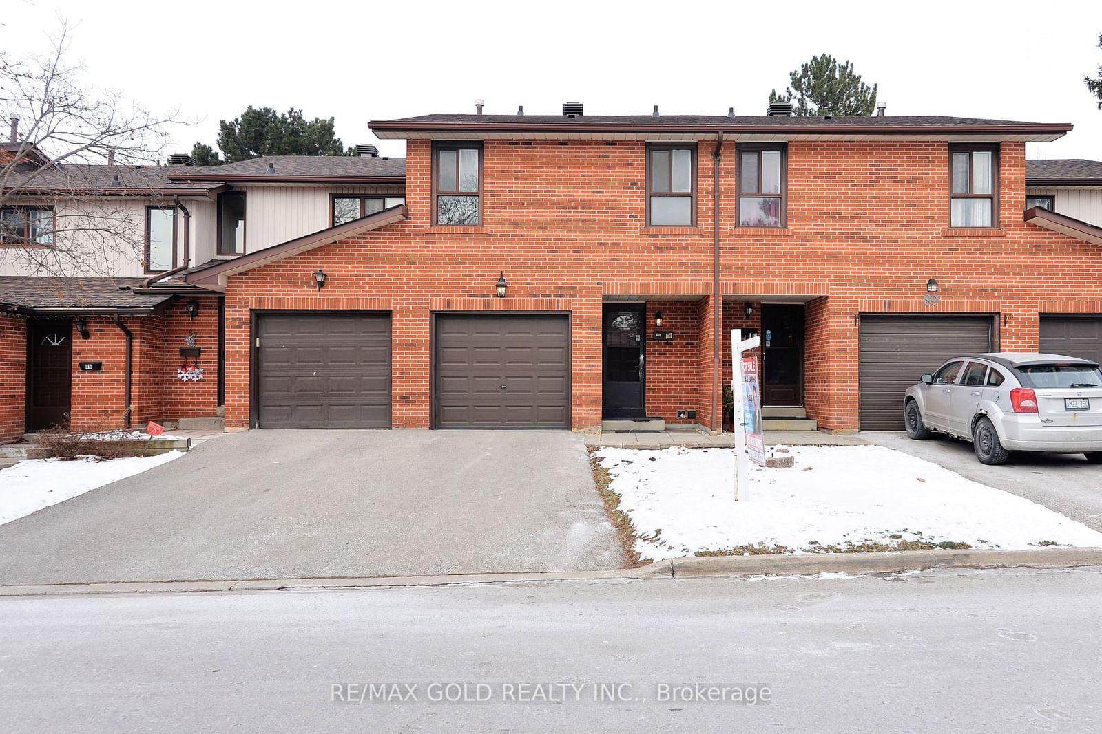 Townhouse for sale at 88 Dawson Crescent, Brampton, Brampton North, L6V 3M6 - MLS: W11919632