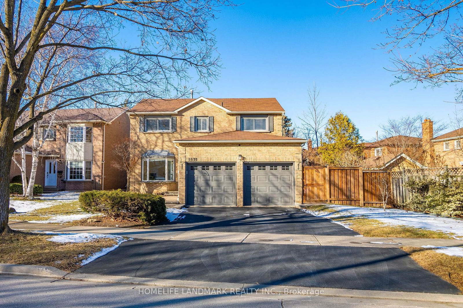 Detached House for sale at 2535 valencia Road, Mississauga, Meadowvale, L5N 4L6 - MLS: W11919717