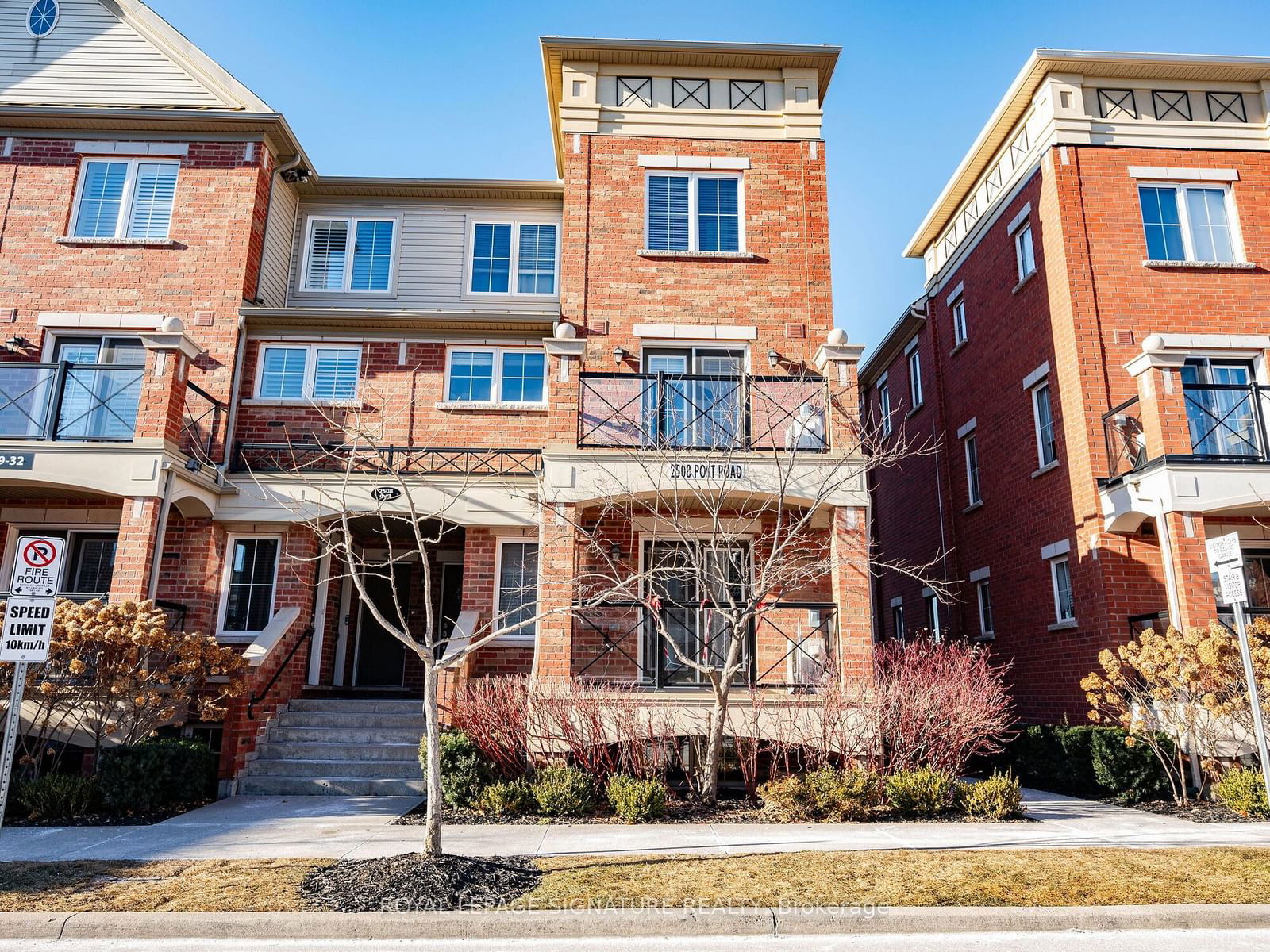 Townhouse for sale at 11-2508 Post Road, Oakville, 1015 - RO River Oaks, L6J 0J2 - MLS: W11919925