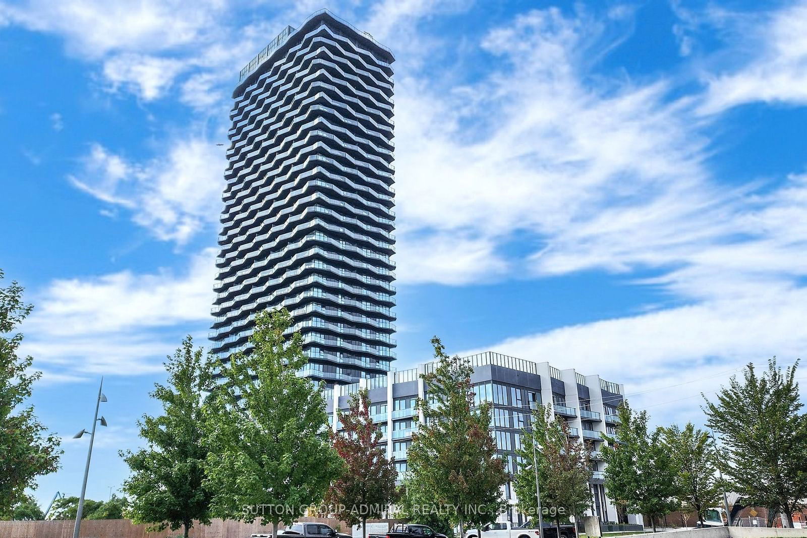 Condo sold at 302-36 Zorra Street, Toronto, Islington-City Centre West, M8Z 0G5 - MLS: W11919938