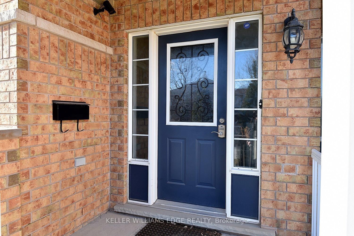 Townhouse sold at 3123 Highbourne Crescent, Oakville, BC Bronte Creek, L6M 5H2 - MLS: W11919948