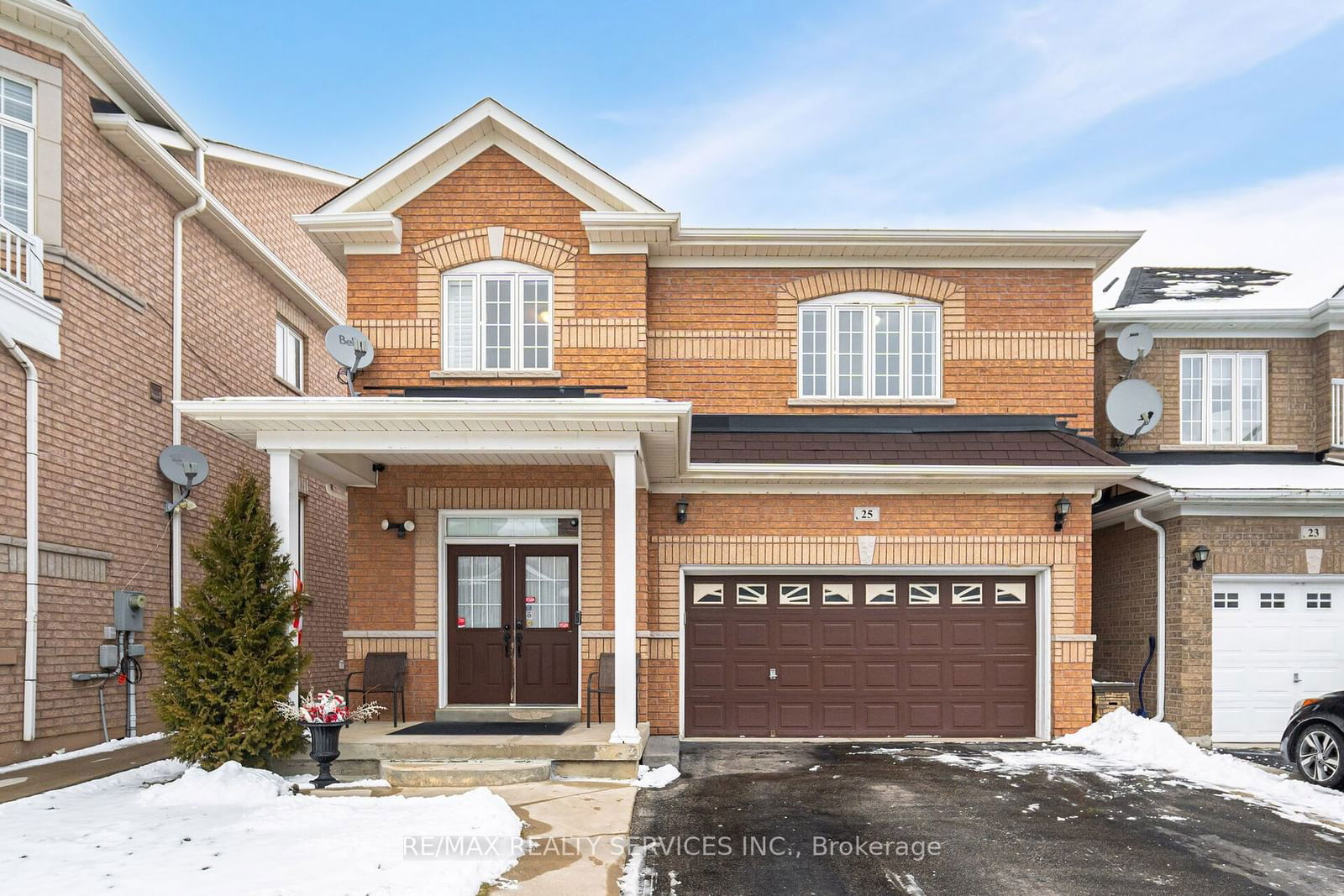 Detached House sold at 25 Pape Drive, Brampton, Sandringham-Wellington North, L6R 0H7 - MLS: W11919950