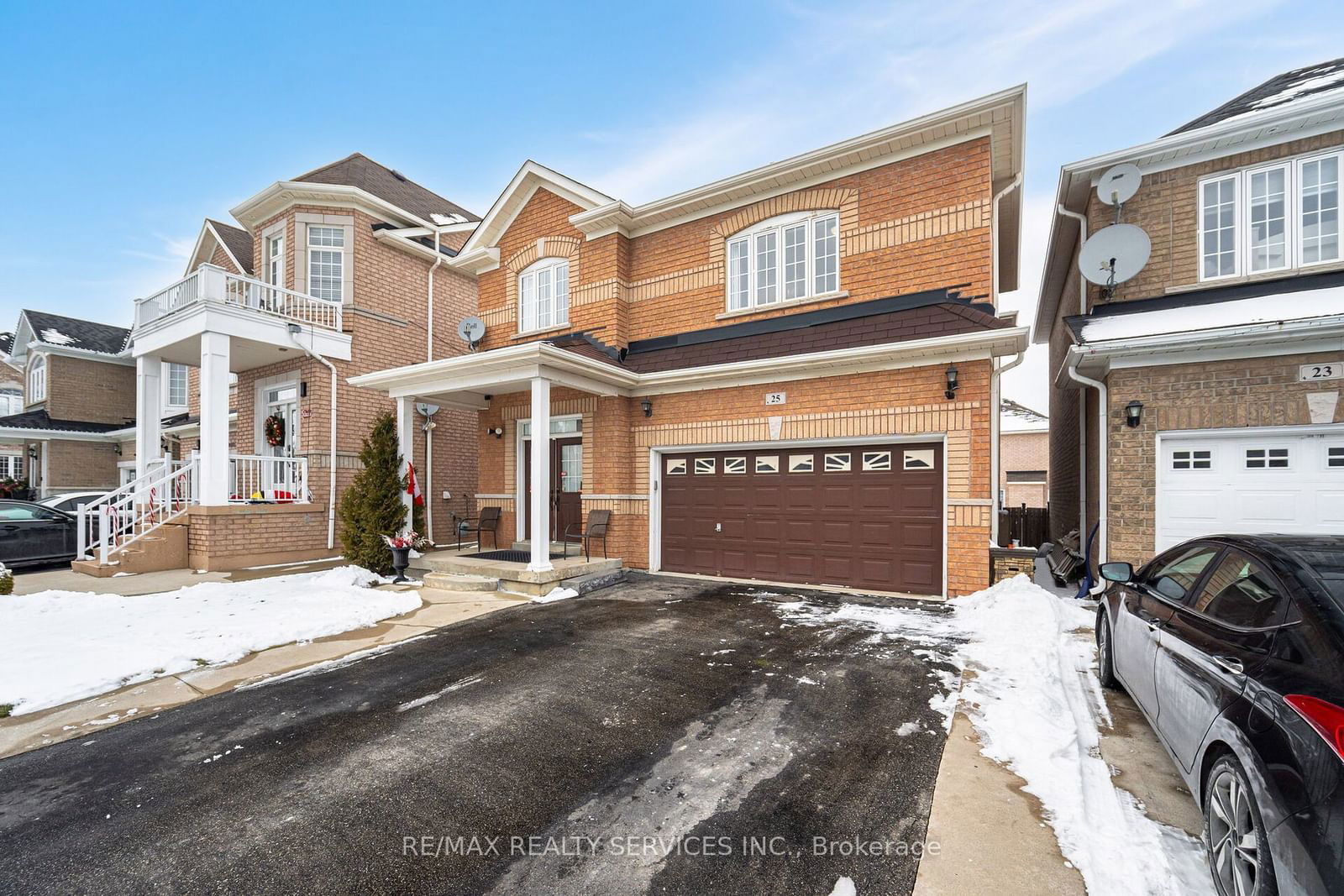 Detached House for sale at 25 Pape Drive, Brampton, Sandringham-Wellington North, L6R 0H7 - MLS: W11919950