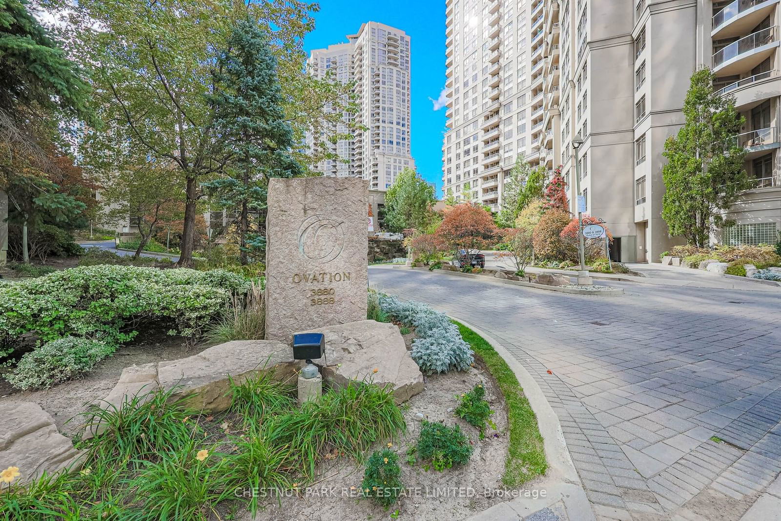 Condo for sale at 207-3880 Duke of York Boulevard, Mississauga, City Centre, L5B 4M7 - MLS: W11920034