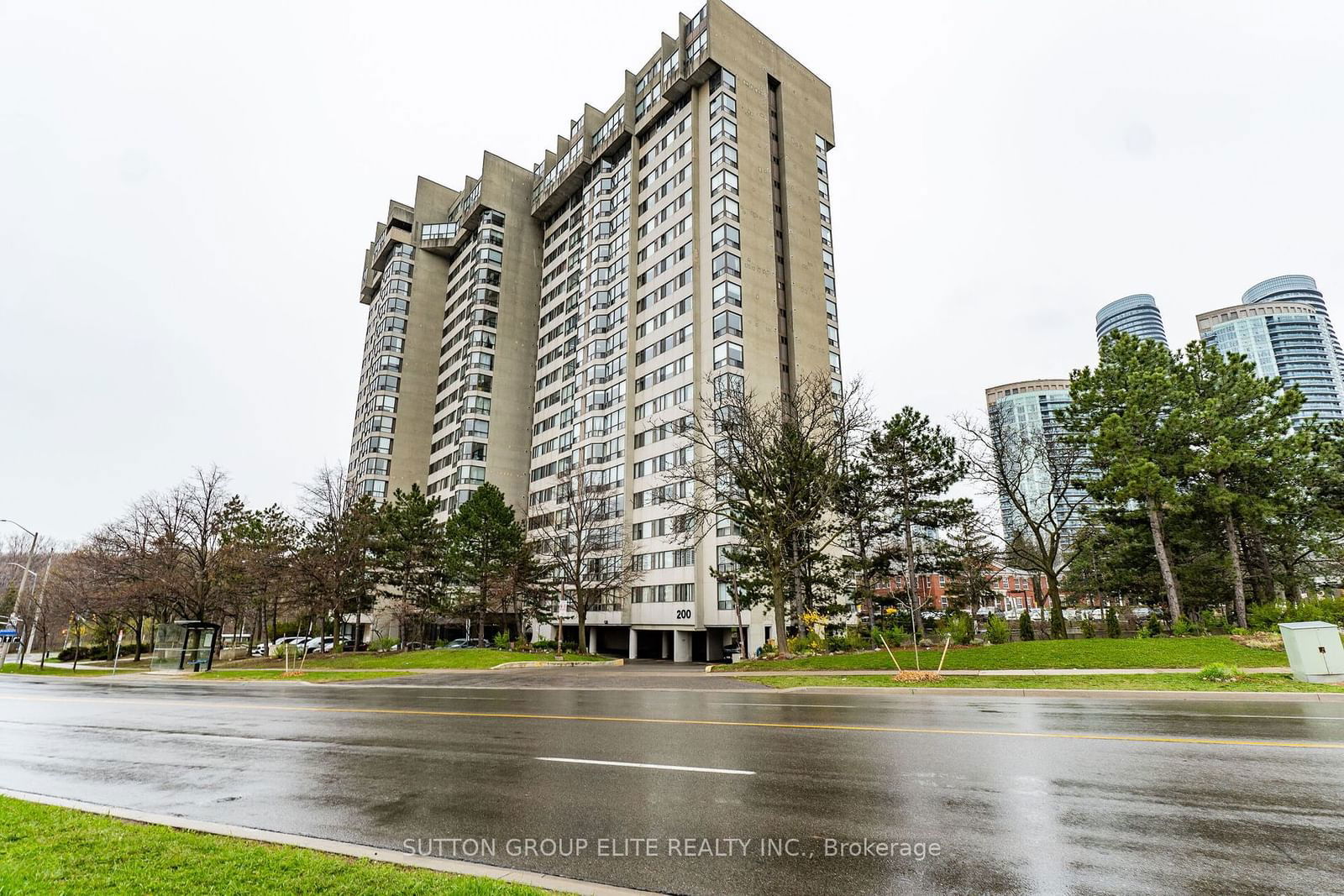 Condo for lease at 5-200 Robert Speck Pkwy, Mississauga, Rathwood, L4Z 1S3 - MLS: W11920236