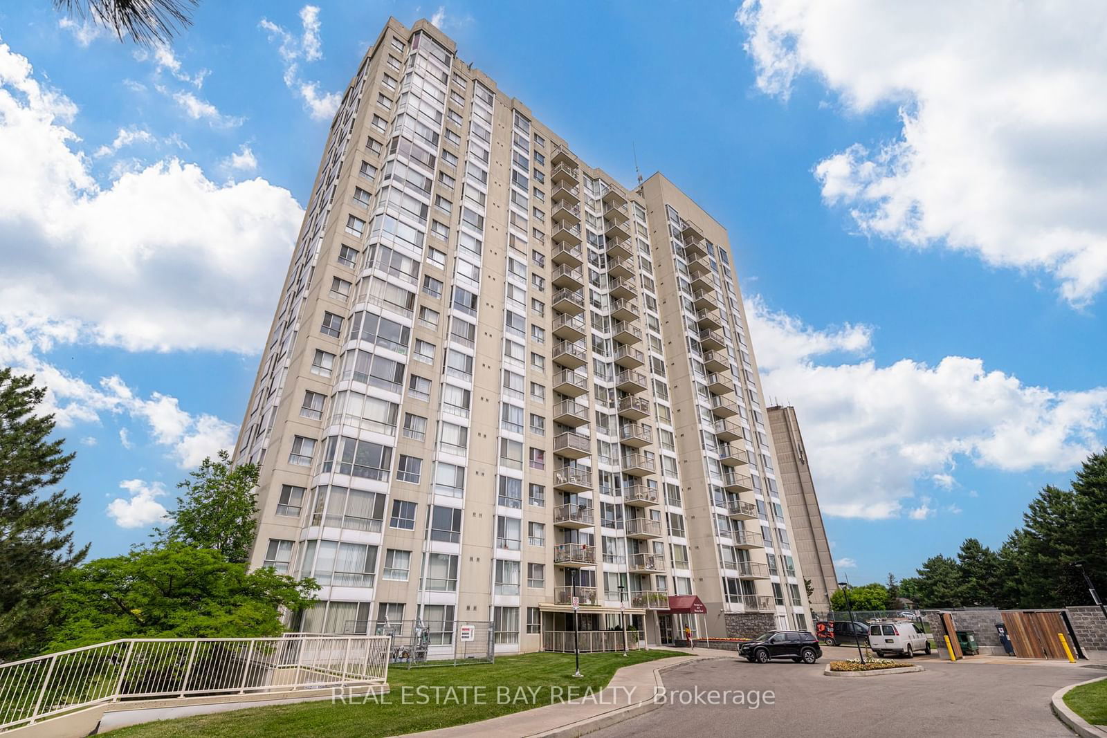 Condo for sale at 612-3077 Weston Road, Toronto, Humberlea-Pelmo Park W5, M9M 3A1 - MLS: W11920249