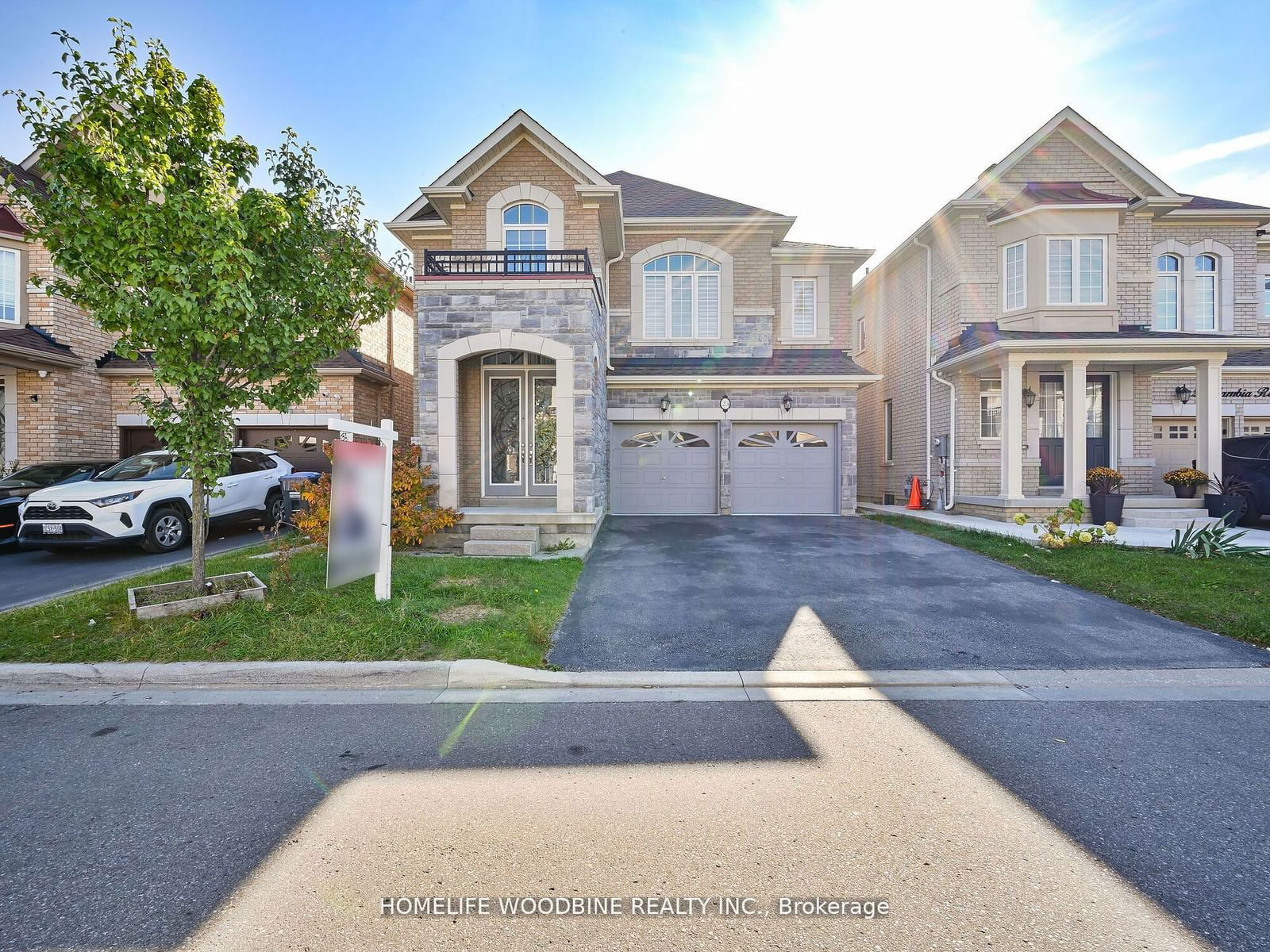 Detached House for sale at 23 Gambia Road, Brampton, Northwest Brampton, L7A 4M2 - MLS: W11920677