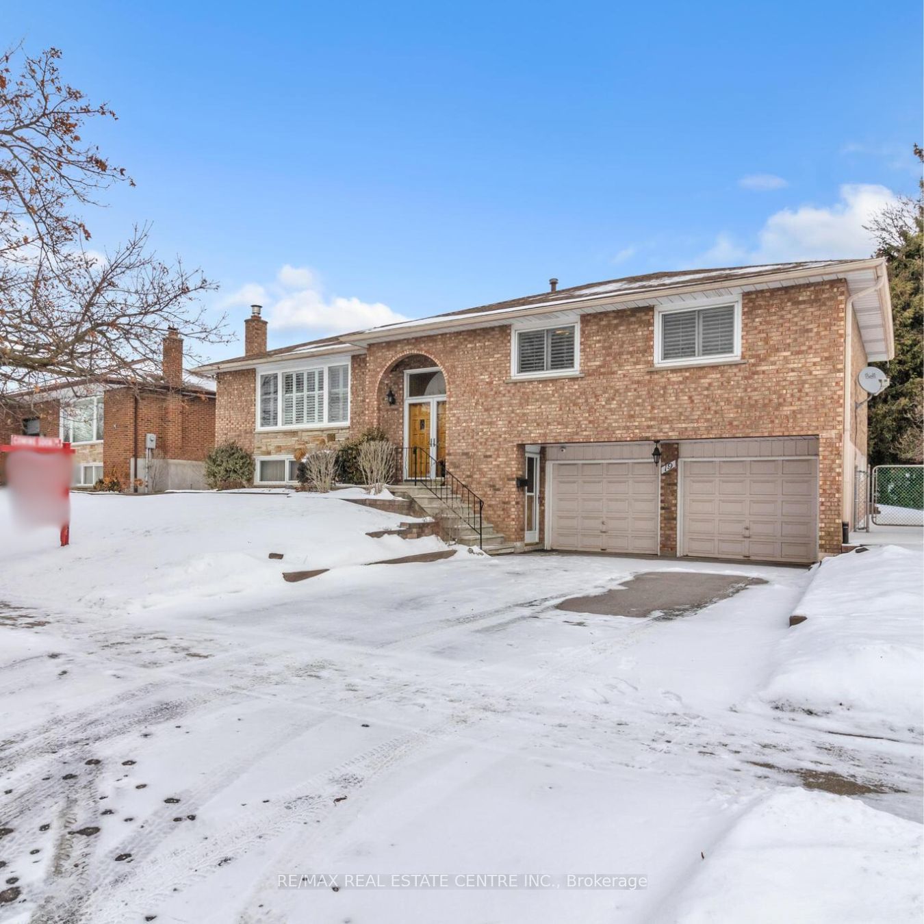 Detached House for sale at 19 Meadowland Gate, Brampton, Brampton East, L6W 3N8 - MLS: W11920802