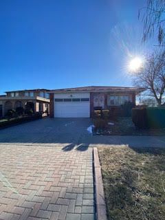 Detached House for lease at Upper-2485 Privet Crescent, Mississauga, Cooksville, L5B 2S5 - MLS: W11920886