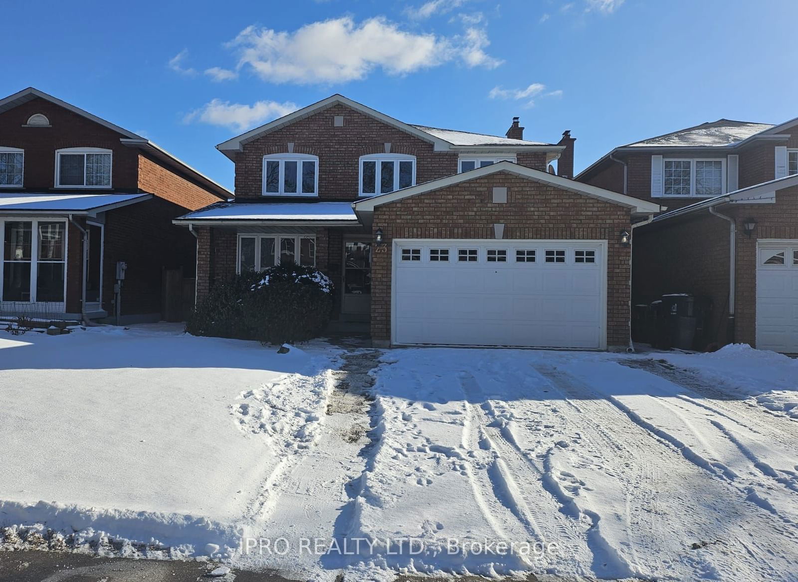 Detached House sold at 23 Woodlot Crescent, Toronto, West Humber-Clairville, M9W 6T2 - MLS: W11921002