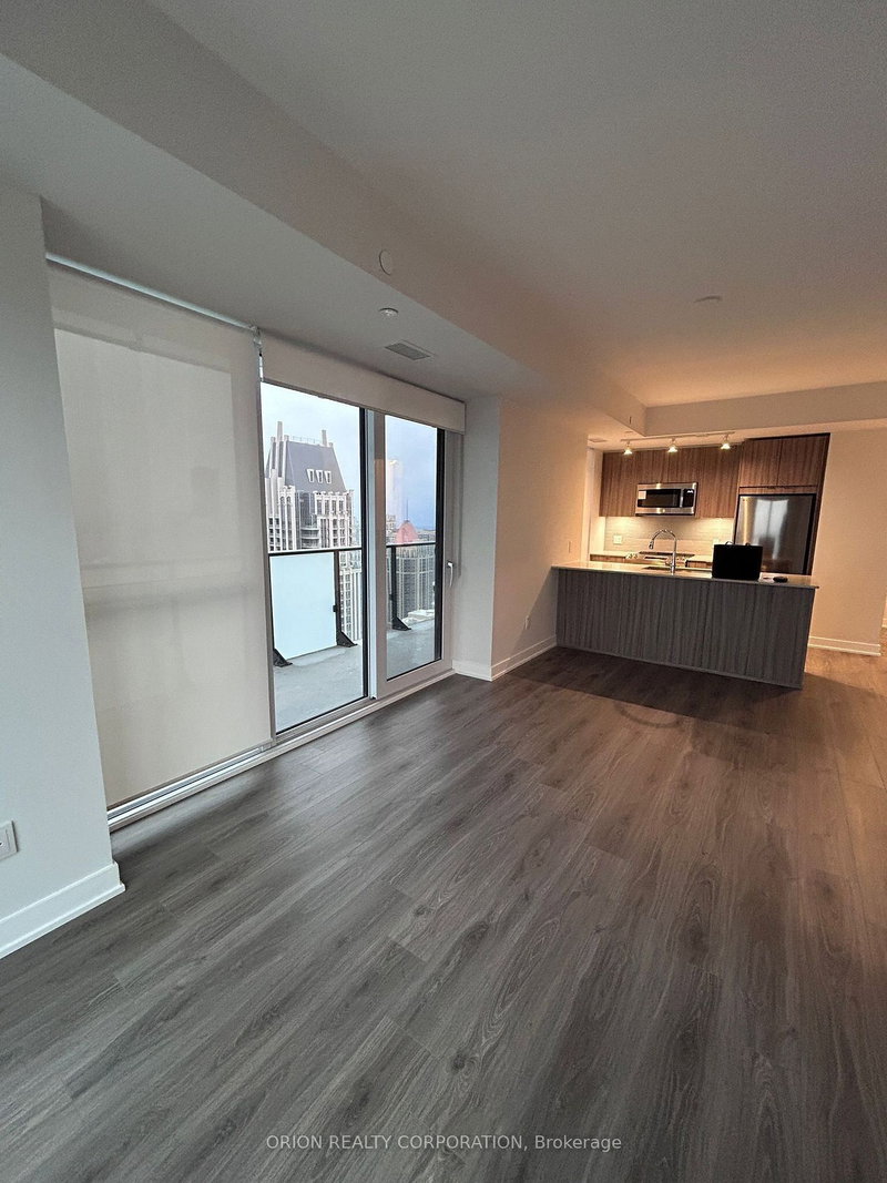 3704 - 4130 Parkside Village Dr, Mississauga, L5B 3M8 | Image 2