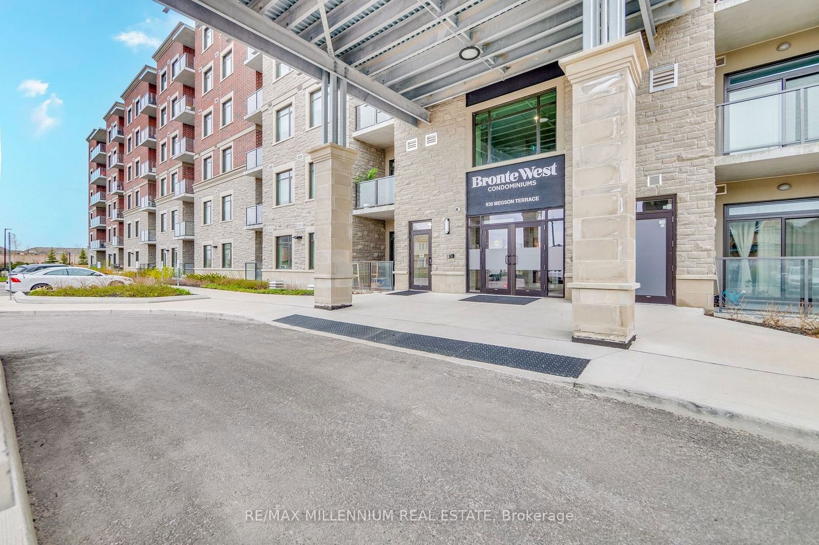 Condo sold at 520-830 Megson Terrace, Milton, Walker, L9T 7H3 - MLS: W11921207