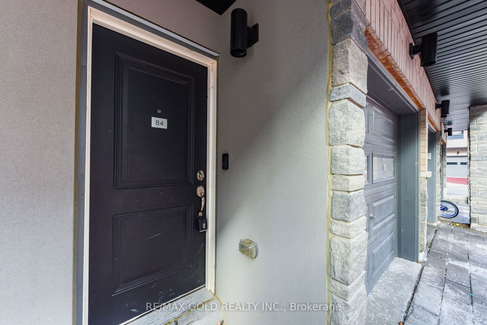 Townhouse for sale at 84-9460 The Gore Road, Brampton, Bram East, L6P 4P9 - MLS: W11921452