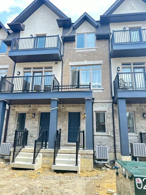 Townhouse for lease at 85 Springdale Avenue, Caledon, Rural Caledon, L7C 4L6 - MLS: W11921756