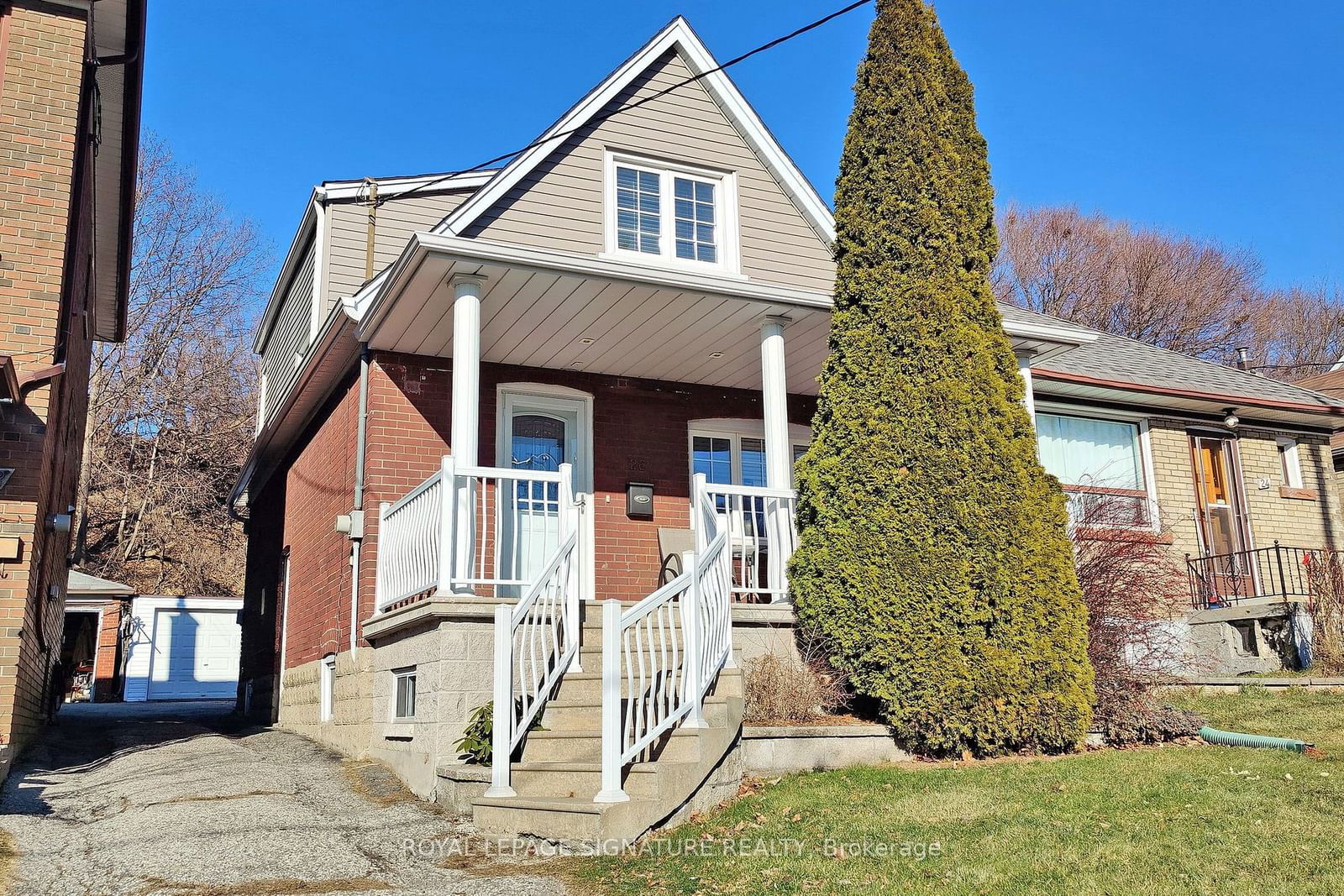 Detached House sold at 26 Preston Road, Toronto, Caledonia-Fairbank, M6E 1Y7 - MLS: W11921789