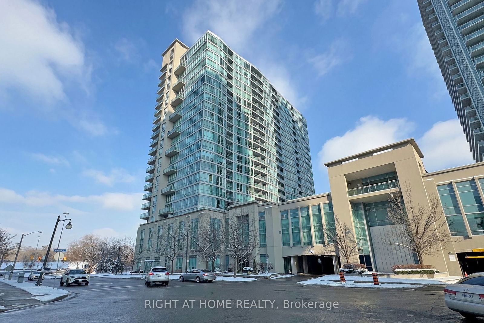 Condo for sale at 2207-185 Legion Road, Toronto, Mimico, M8Y 0A1 - MLS: W11921808