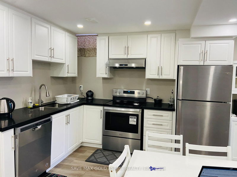 home for lease on Lower-3158 Baytree Court