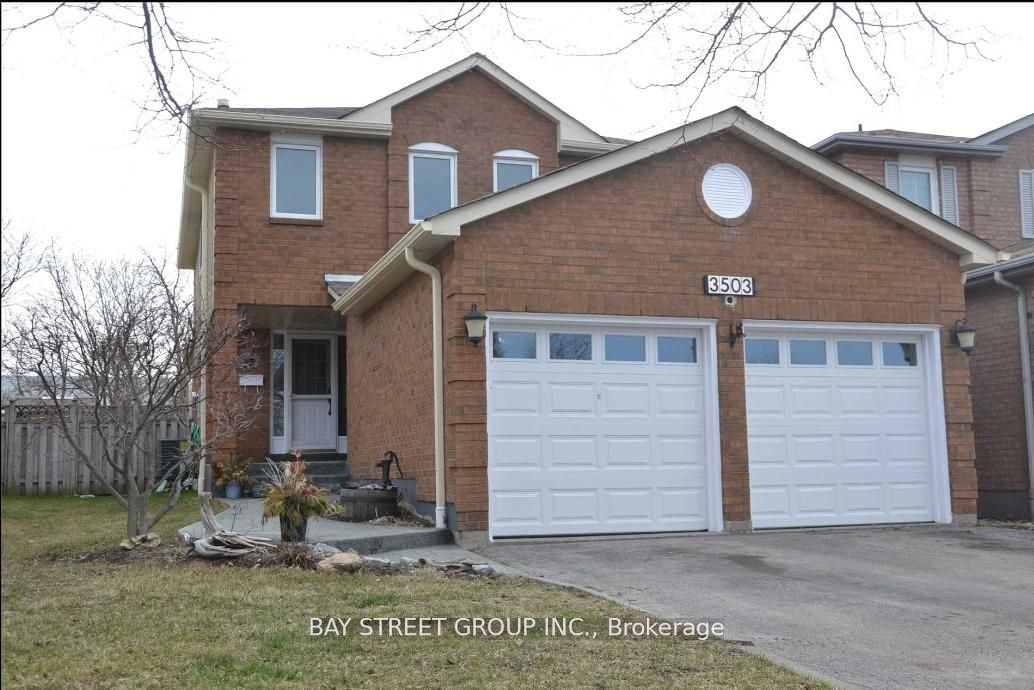 Detached House for lease at 3503 Cherrington Crescent, Mississauga, Erin Mills, L5L 5C2 - MLS: W11921850