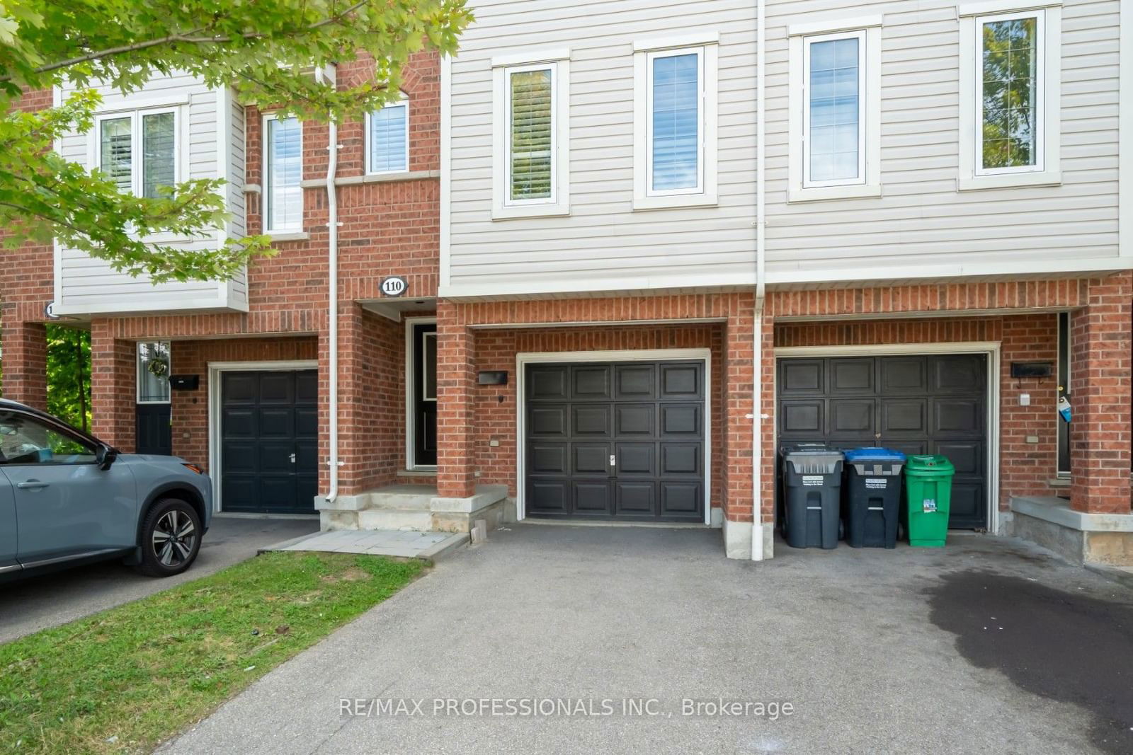 Townhouse for sale at 110-1128 Dundas Street, Mississauga, Erindale, L5C 1E1 - MLS: W11922124