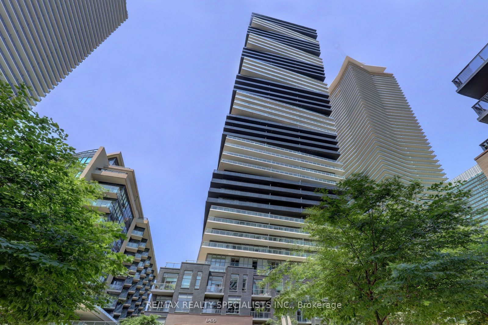 Condo for sale at 706-56 Annie Craig Drive, Toronto, Mimico, M8V 0C8 - MLS: W11922133