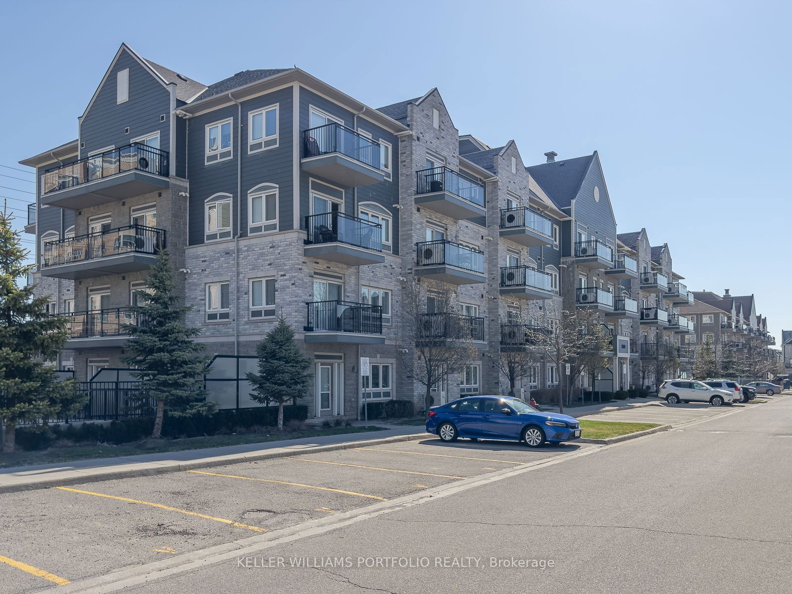 Condo for lease at 215-5150 Winston Churchill Boulevard, Mississauga, Churchill Meadows, L5M 0P1 - MLS: W11922294