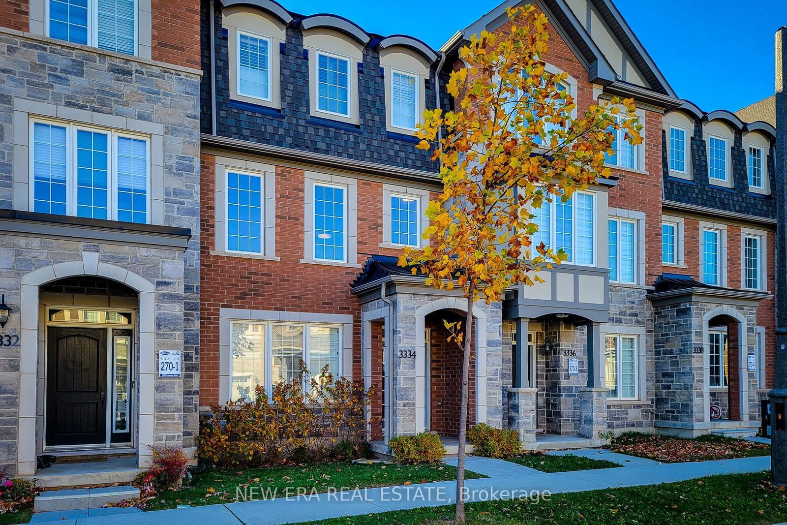 Townhouse for sale at 3334 Erasmum Street, Oakville, Rural Oakville, L6M 1S3 - MLS: W11922316