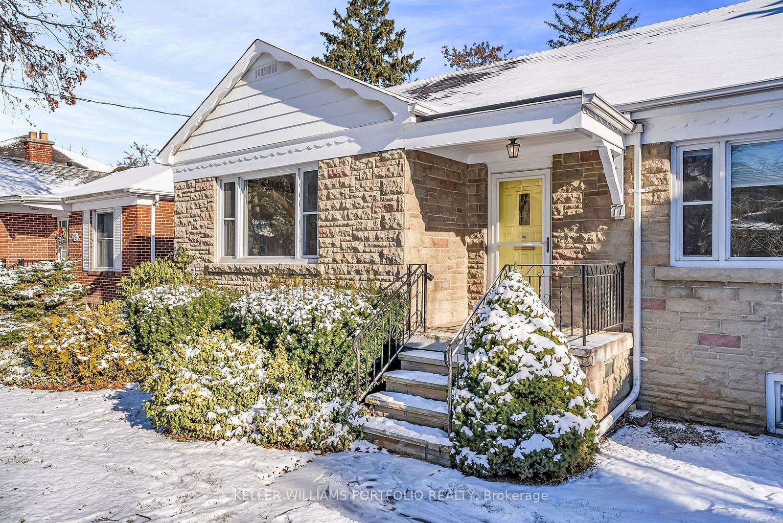 Detached House sold at 77 Prennan Avenue, Toronto, Islington-City Centre West, M9B 4C2 - MLS: W11922330