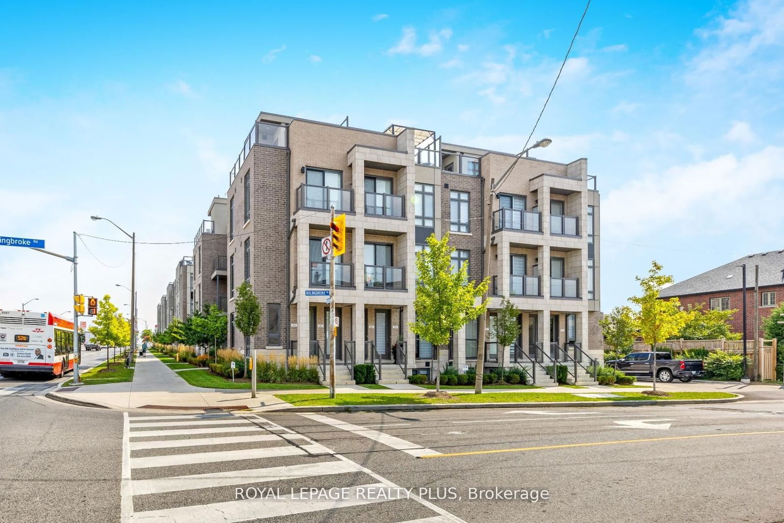 Townhouse for sale at 84-721 Lawrence Avenue, Toronto, Yorkdale-Glen Park, M6A 1B4 - MLS: W11922522