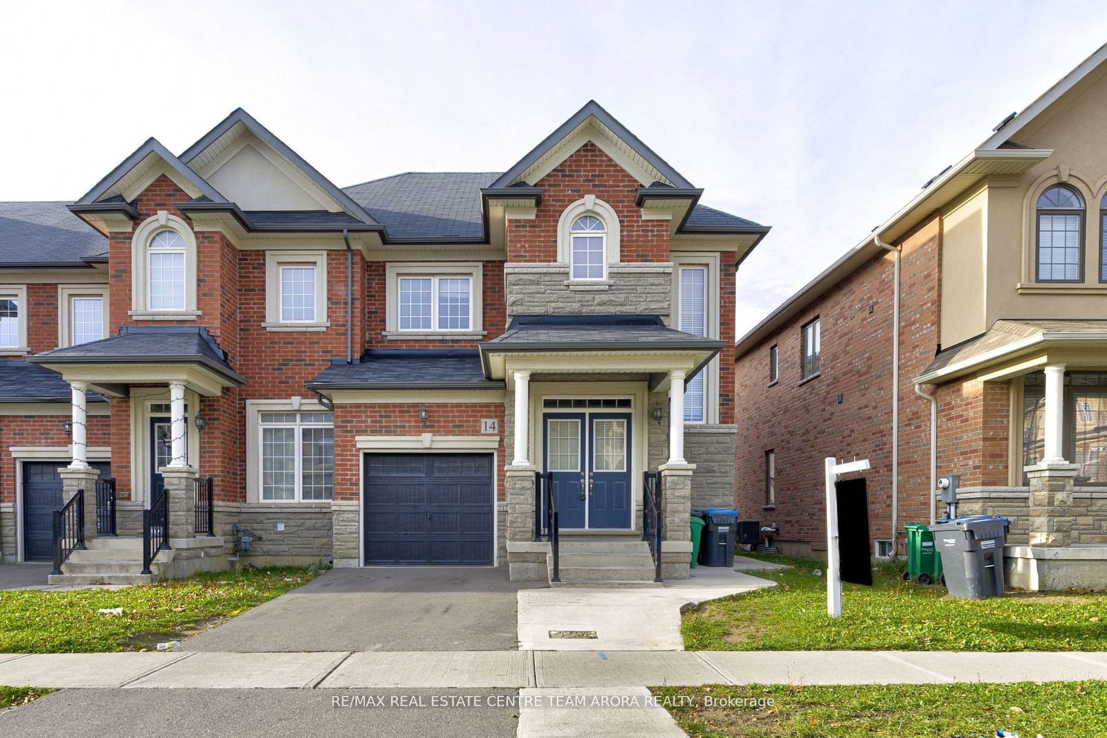 Townhouse for sale at 14 Hines Street, Brampton, Northwest Brampton, L7A 4X5 - MLS: W11922863