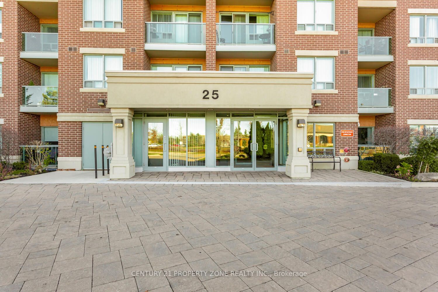 Condo sold at 204-25 Via Rosedale Way, Brampton, Sandringham-Wellington North, L6R 3J5 - MLS: W11923102