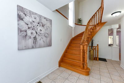 322 Ellwood Dr, Caledon - Bolton West image-0-3